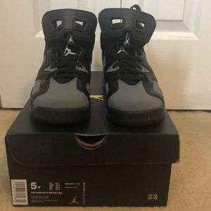 Retro Jordan 6’s
